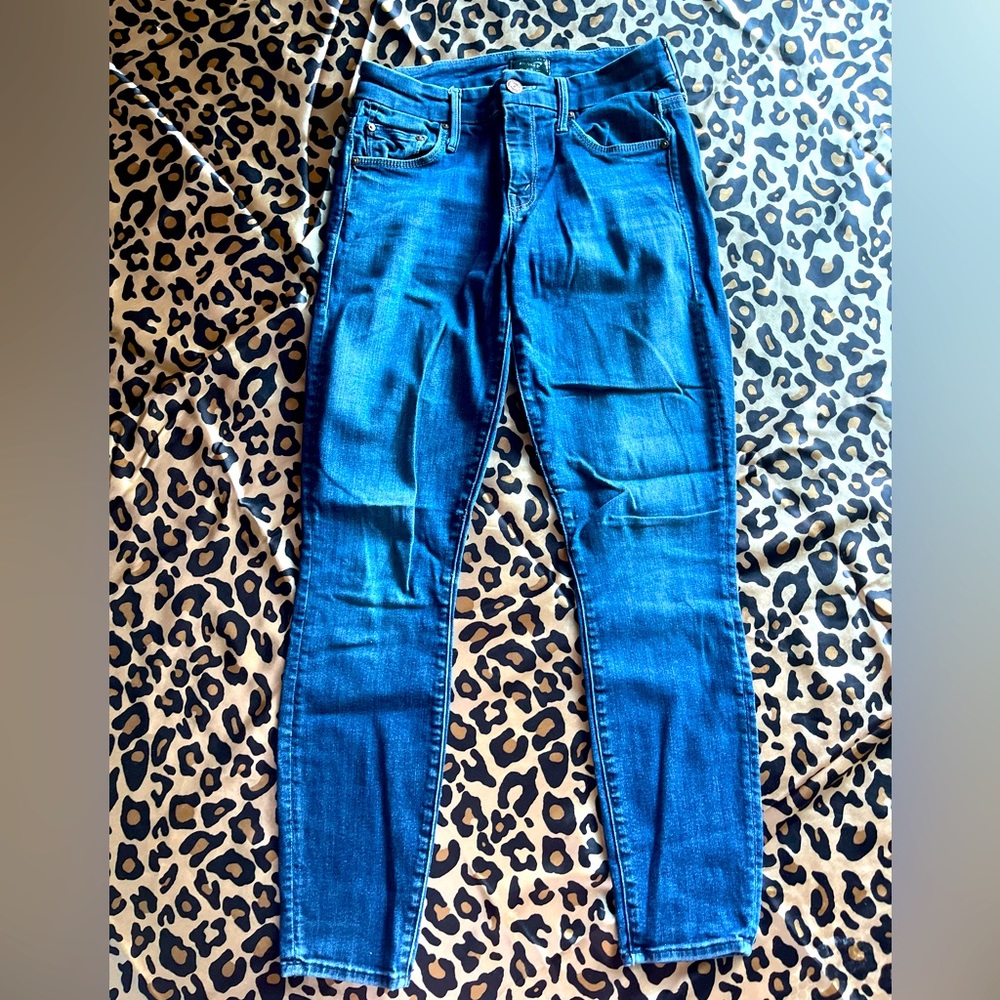 Mother “The Looker” cropped jeans, sz 24